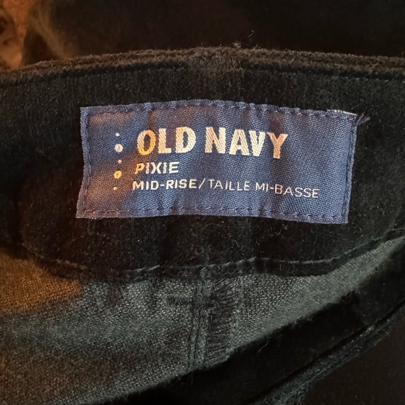 NWT Old Navy Green Velvet Pixie Pants - Picture 5 of 5